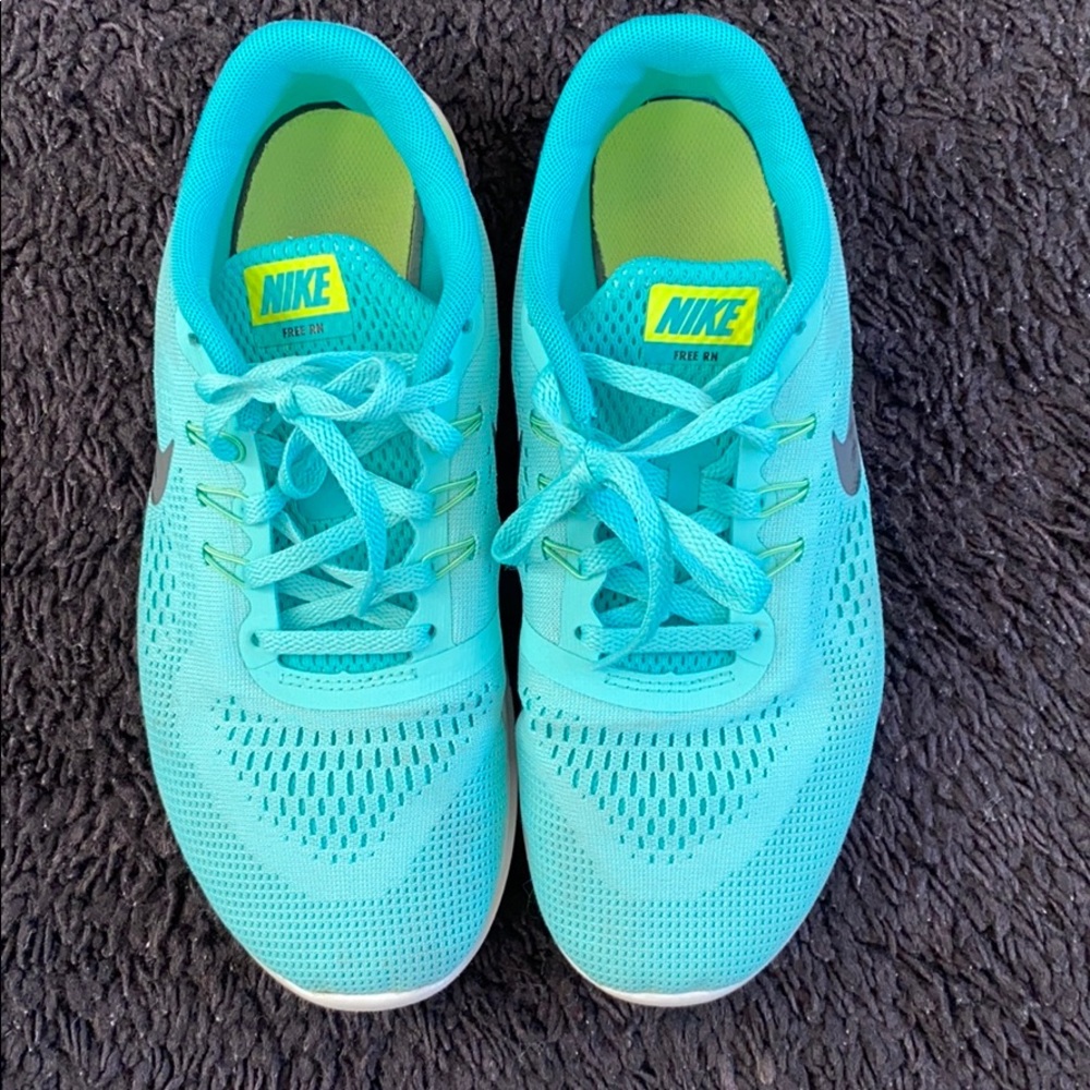 NIKE FREE 15 TEAL BLUE and BLACK  size 5.5Y